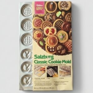 Wilton 1985 Salzburg Classic Cookie Mold Vintage Aluminum Pan 2306-108